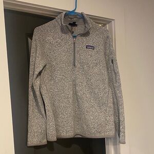 Patagonia Heathered Gray Fleece Pullover